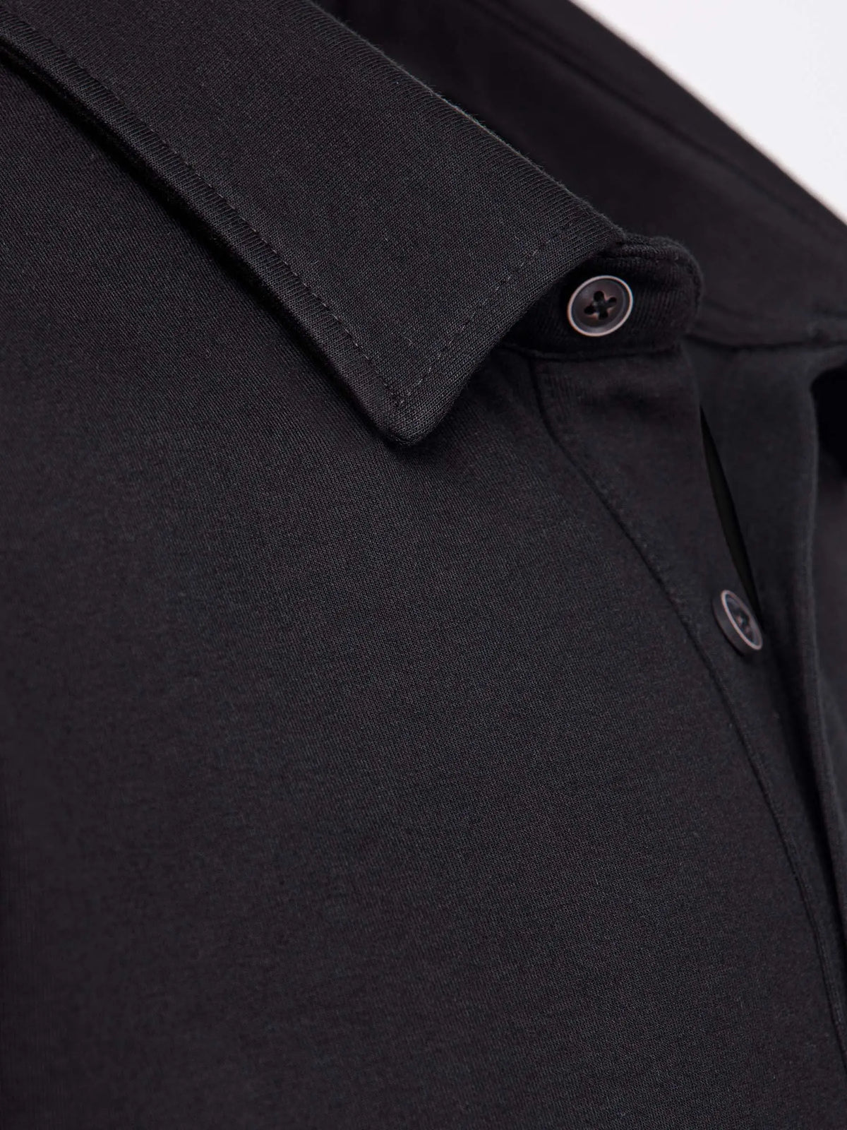Der Zeal Black Sweater