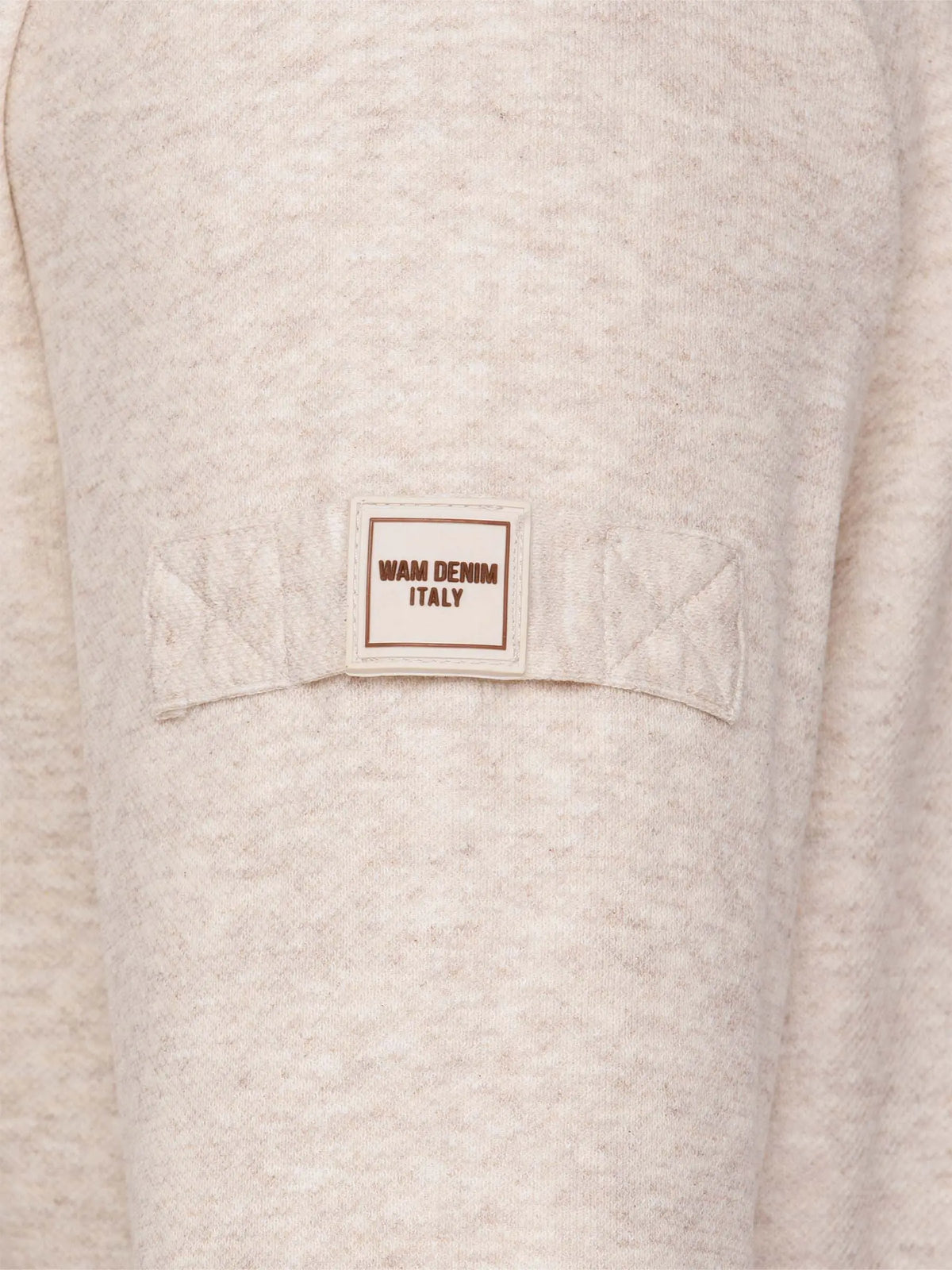Der beige Lennox-Pullover
