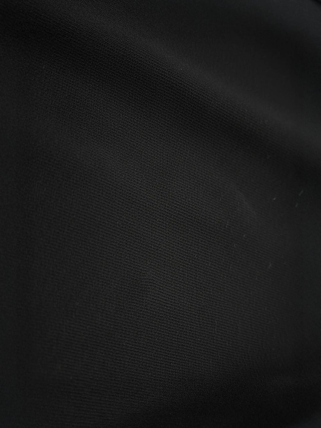 Der Fervor Black Sweater