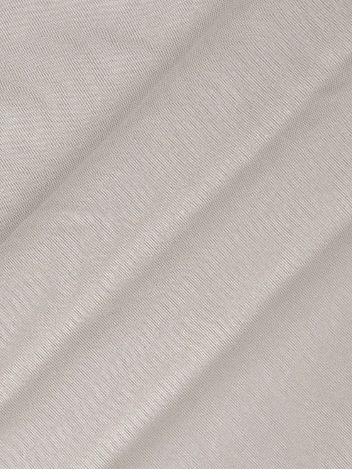 Der hellbeige Pullover „Fervor“
