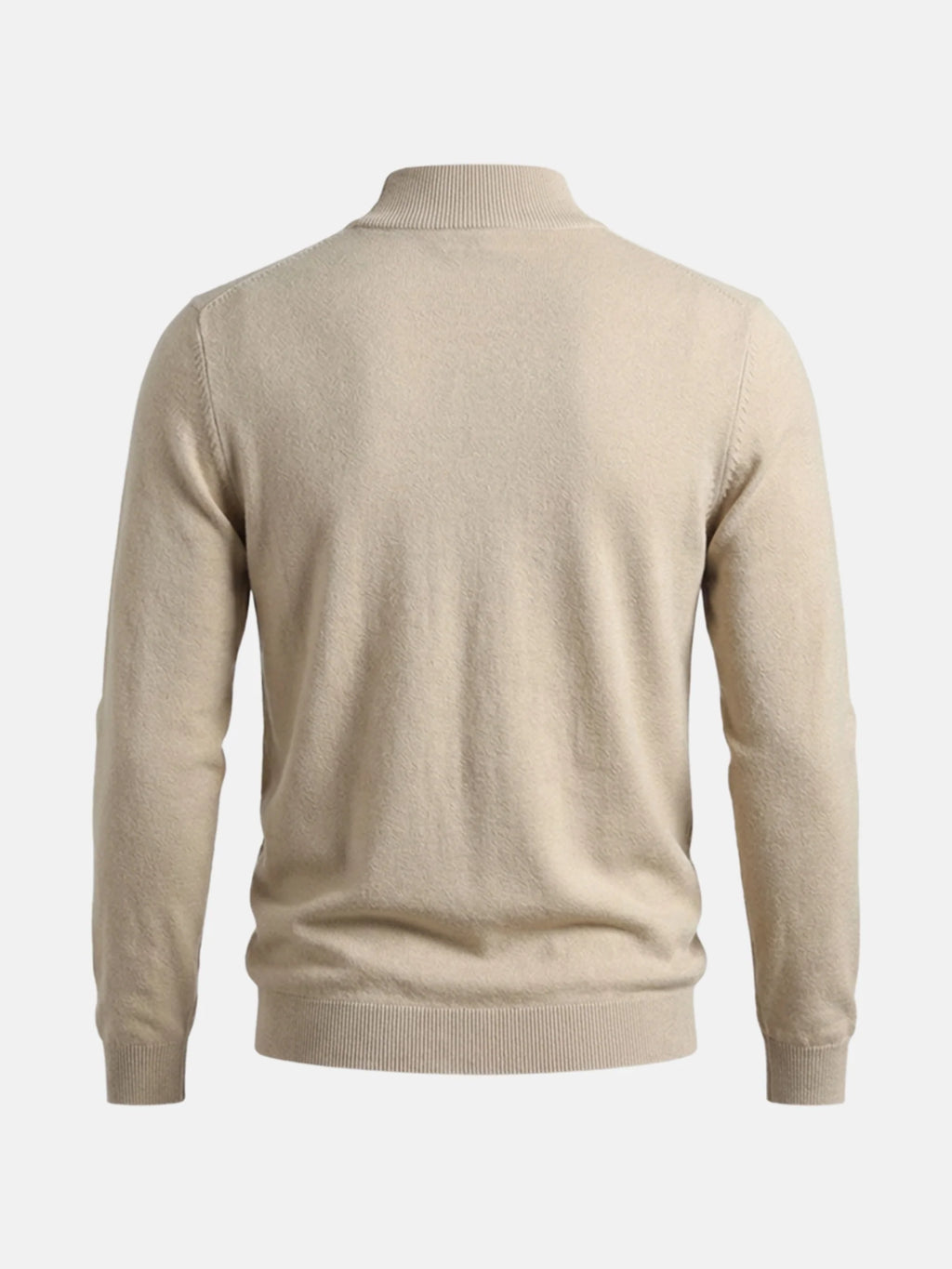 Der beigefarbene Pullover MB877
