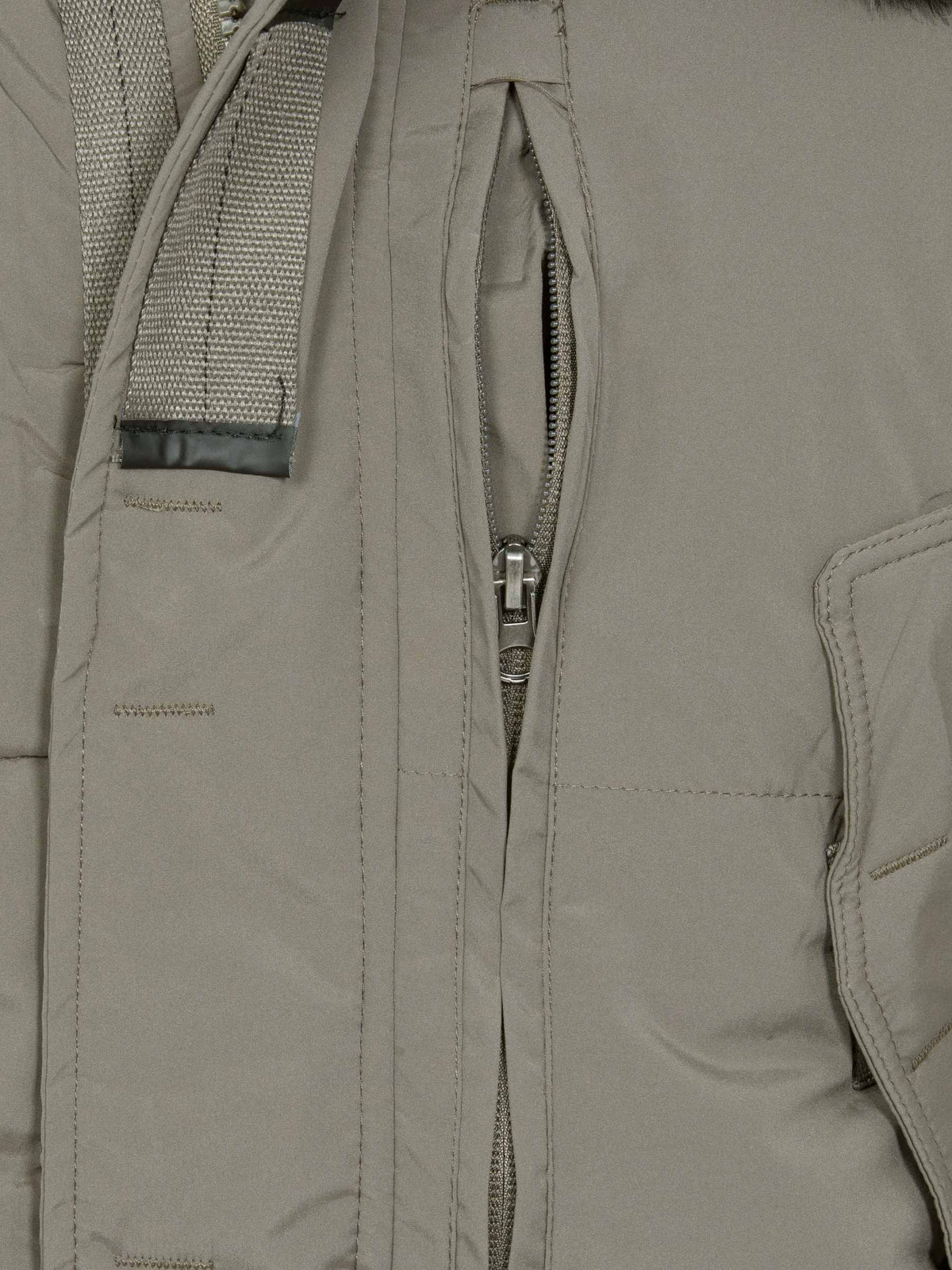 Die beige Winterjacke von Jilliam