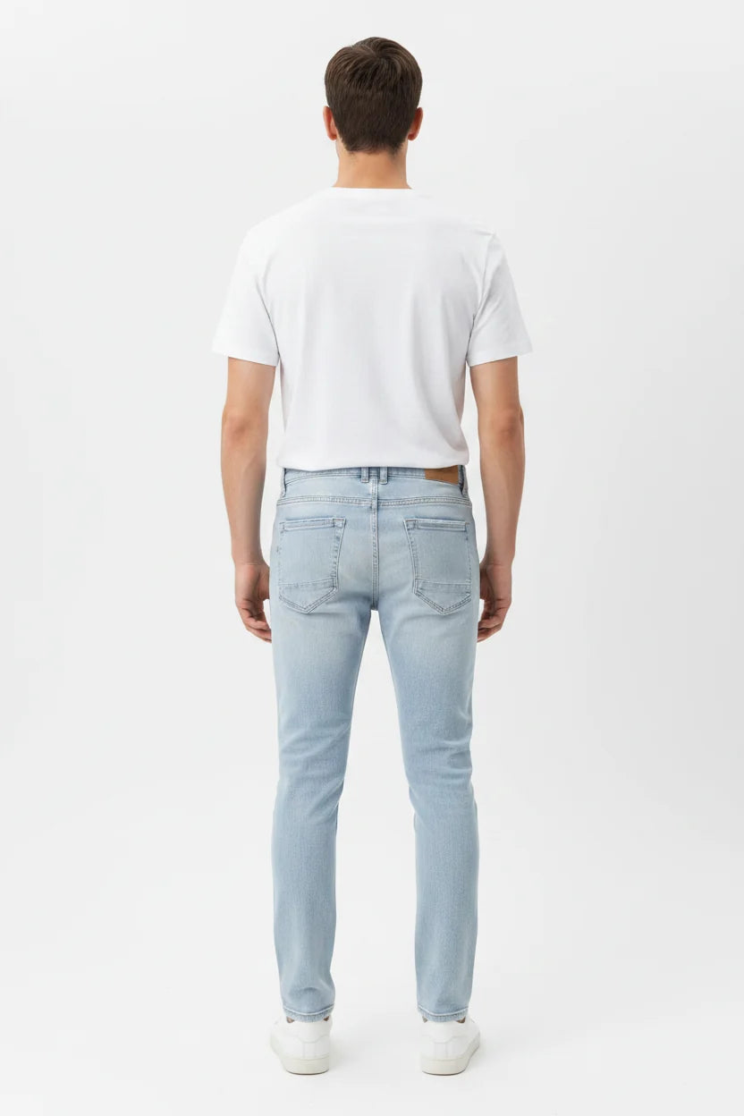 Jeans 72452 Halvik Hellblau