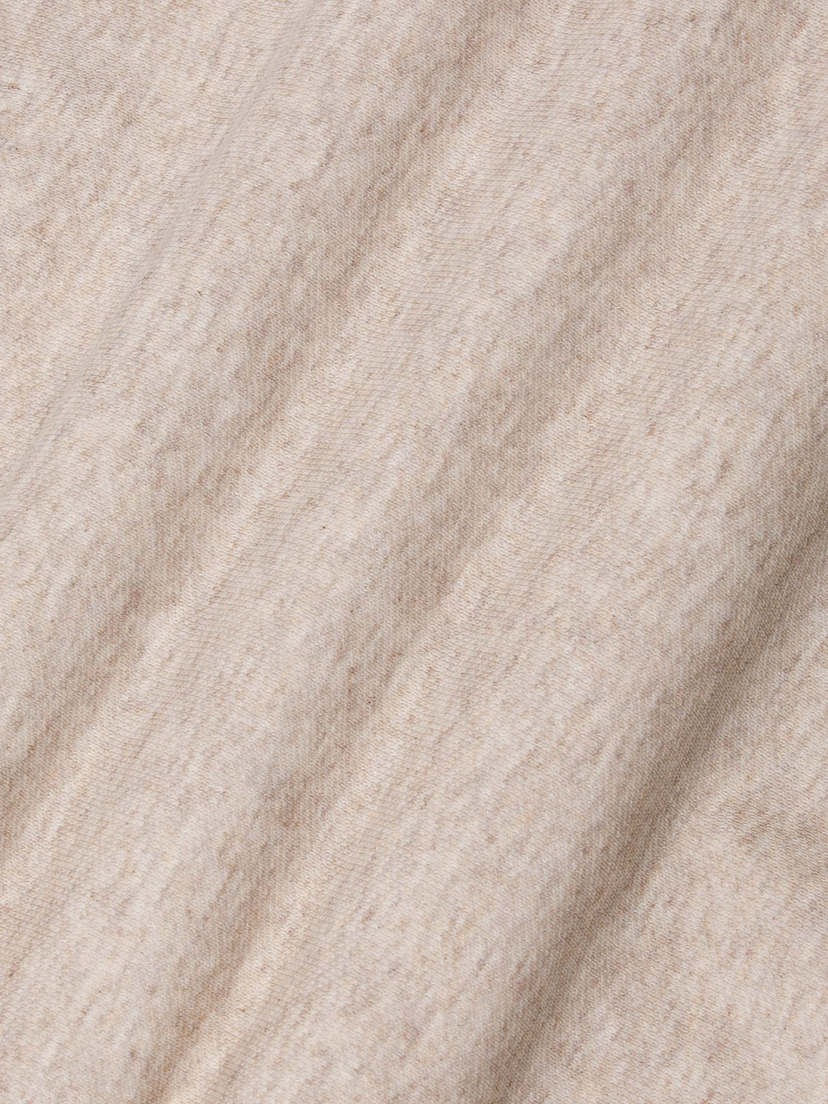 Der beige Lennox-Pullover