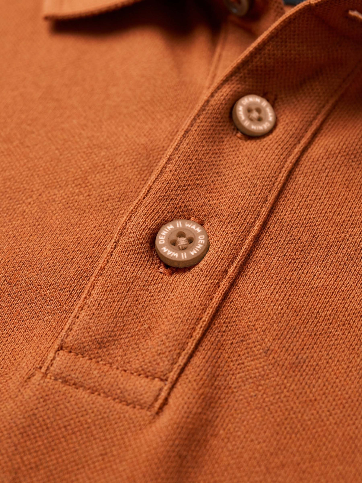 Das Lurian Orange Polo