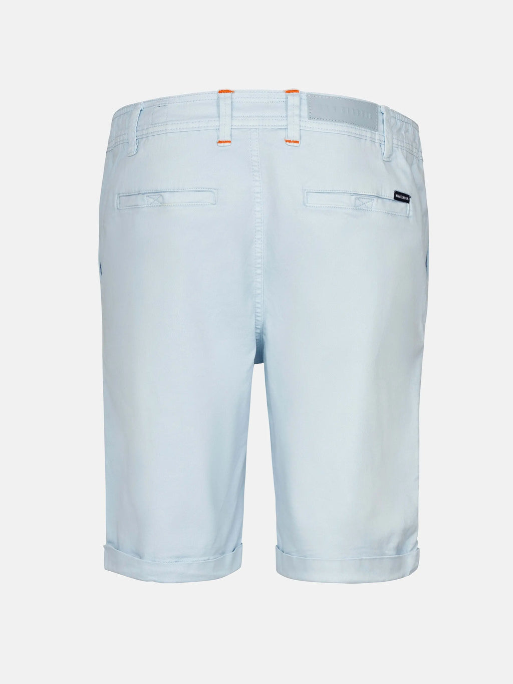 Die hellblauen Shorts von Easton