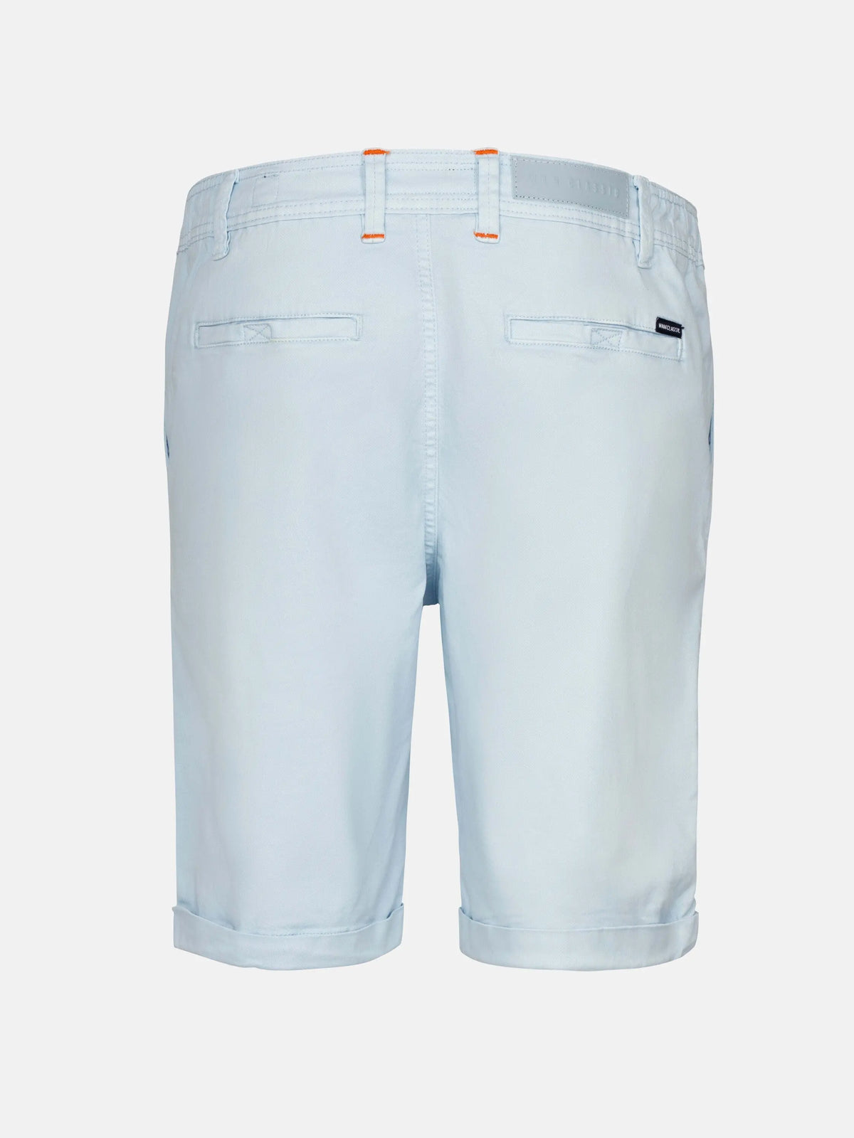 Die hellblauen Shorts von Easton