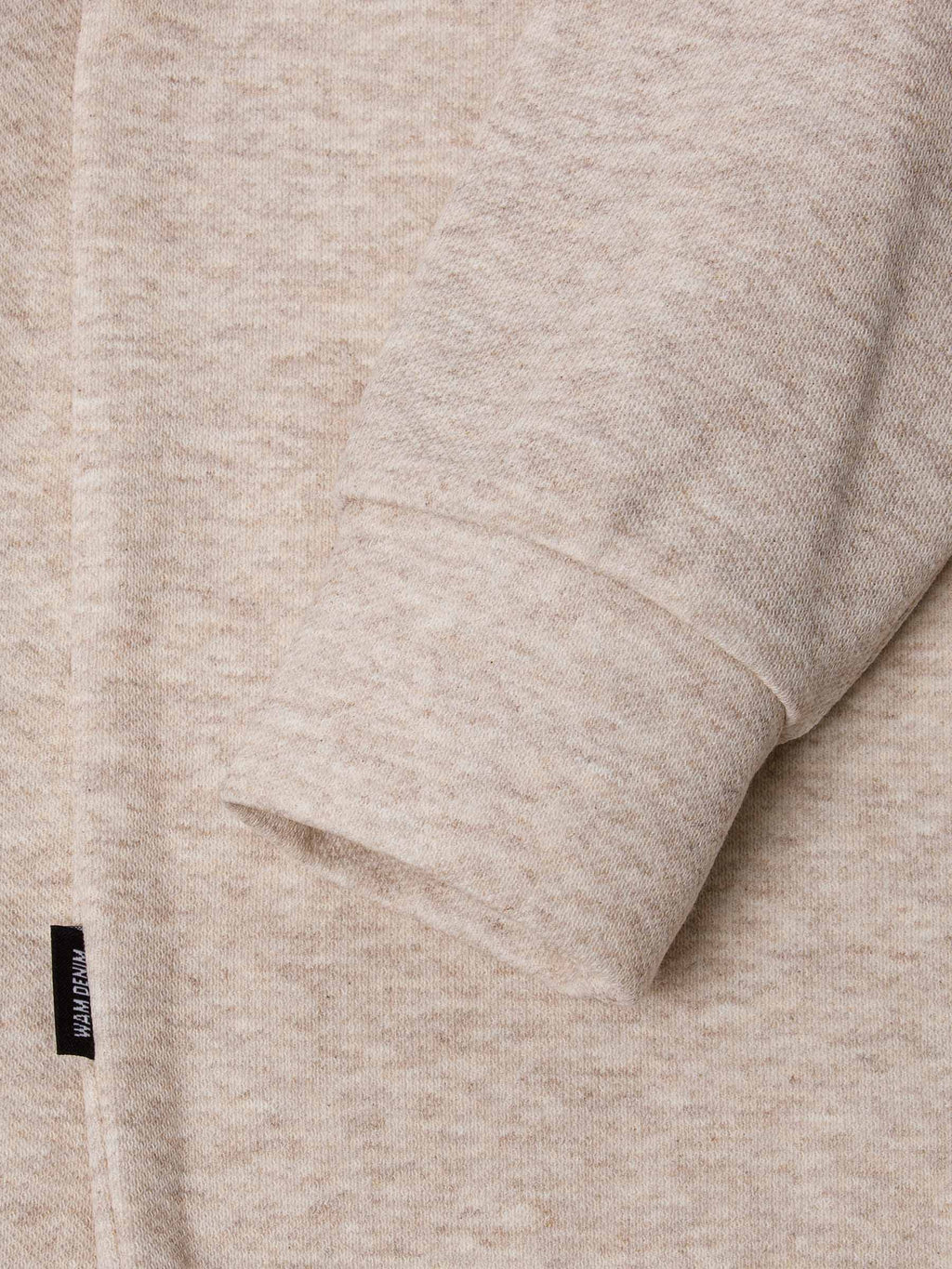 Der beige Lennox-Pullover