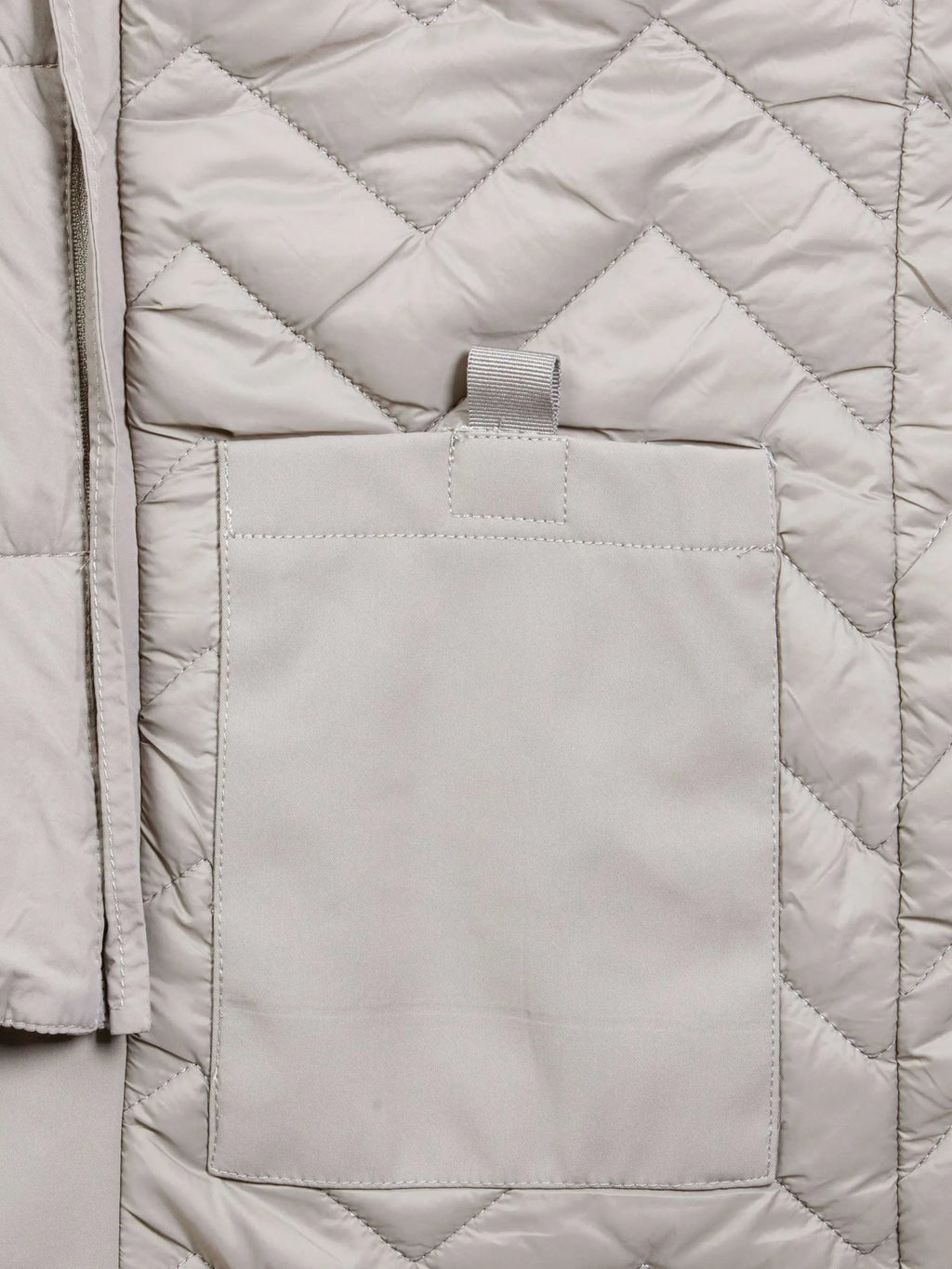 Die beige Winterjacke von Claus